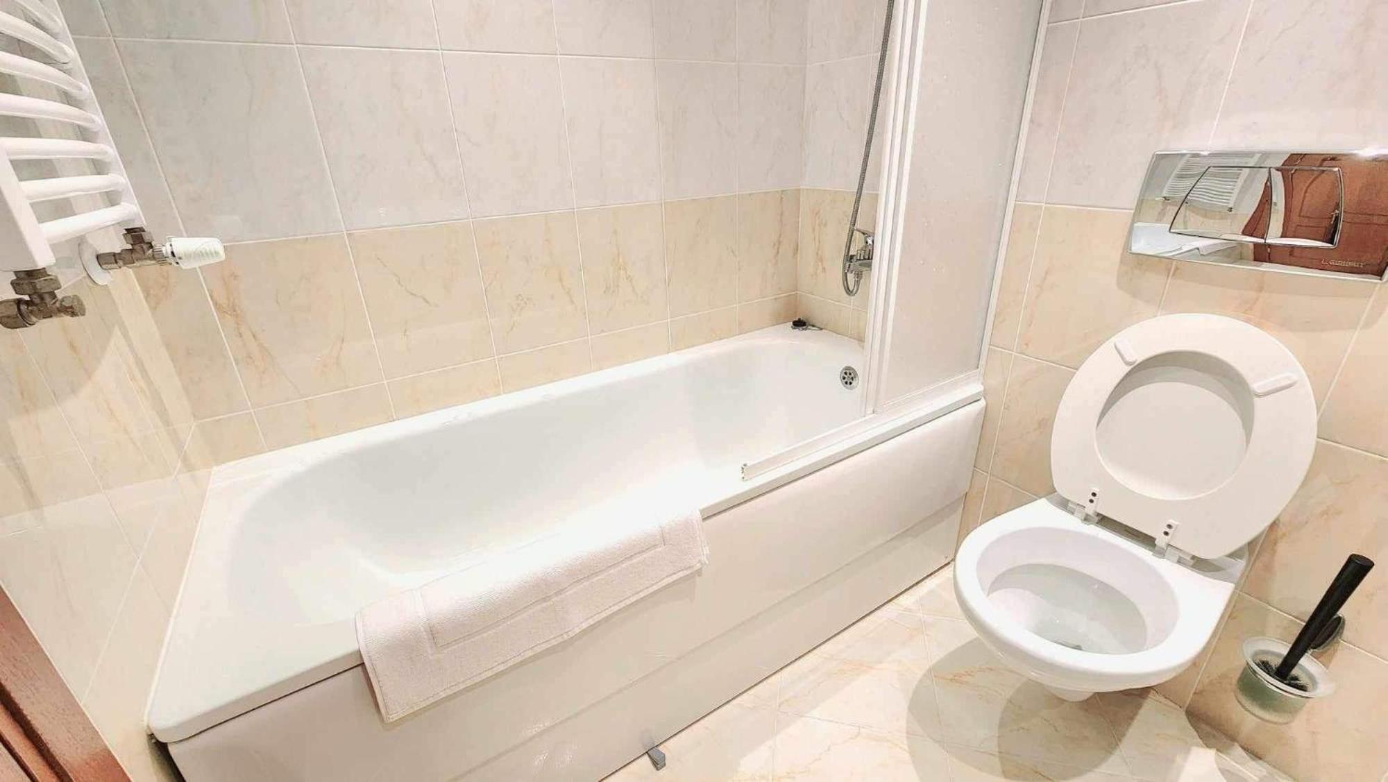 Arboro Royal Plaza Apartment โบโรเวทส์ ภายนอก รูปภาพ