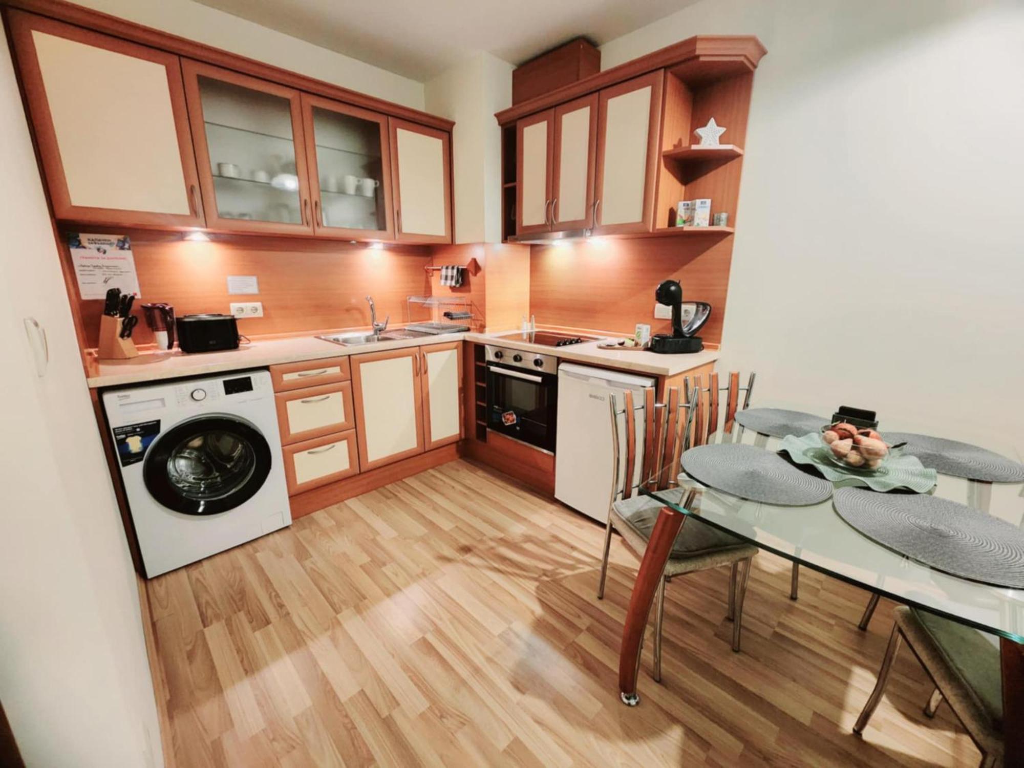 Arboro Royal Plaza Apartment โบโรเวทส์ ภายนอก รูปภาพ