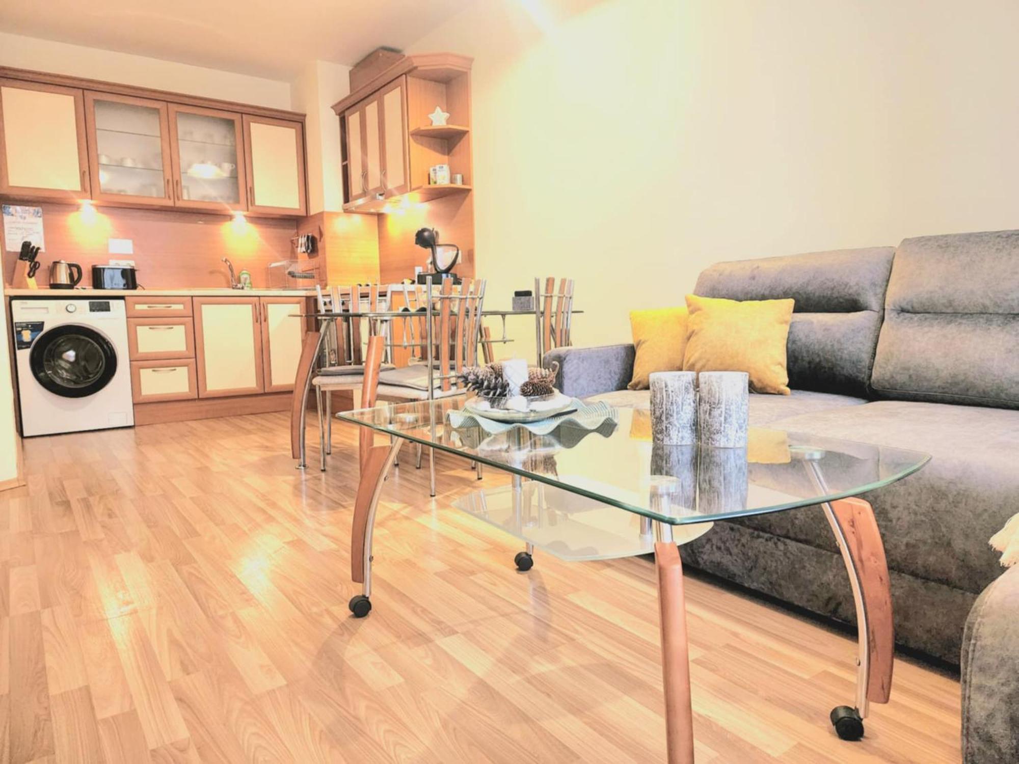 Arboro Royal Plaza Apartment โบโรเวทส์ ภายนอก รูปภาพ