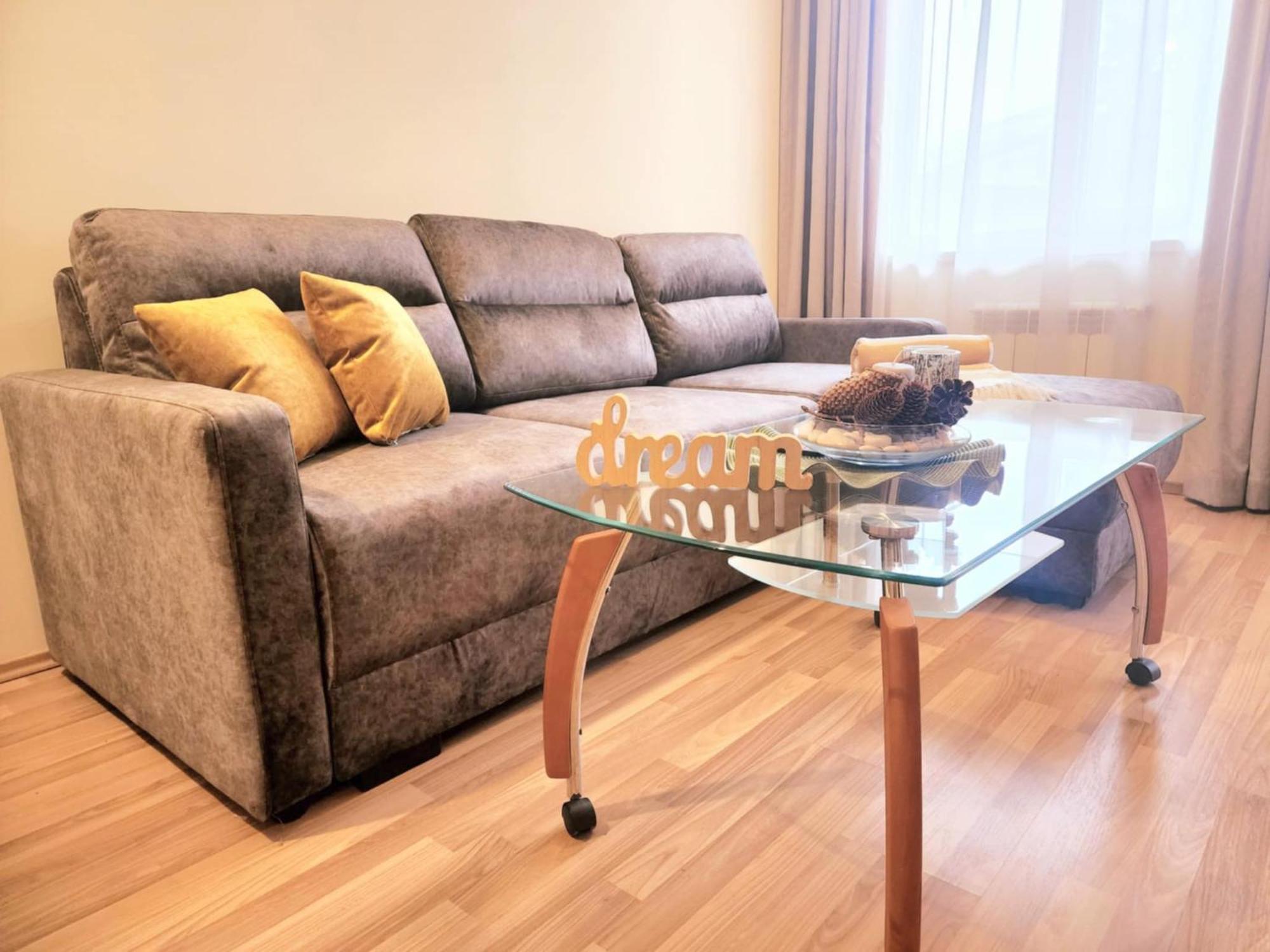Arboro Royal Plaza Apartment โบโรเวทส์ ภายนอก รูปภาพ