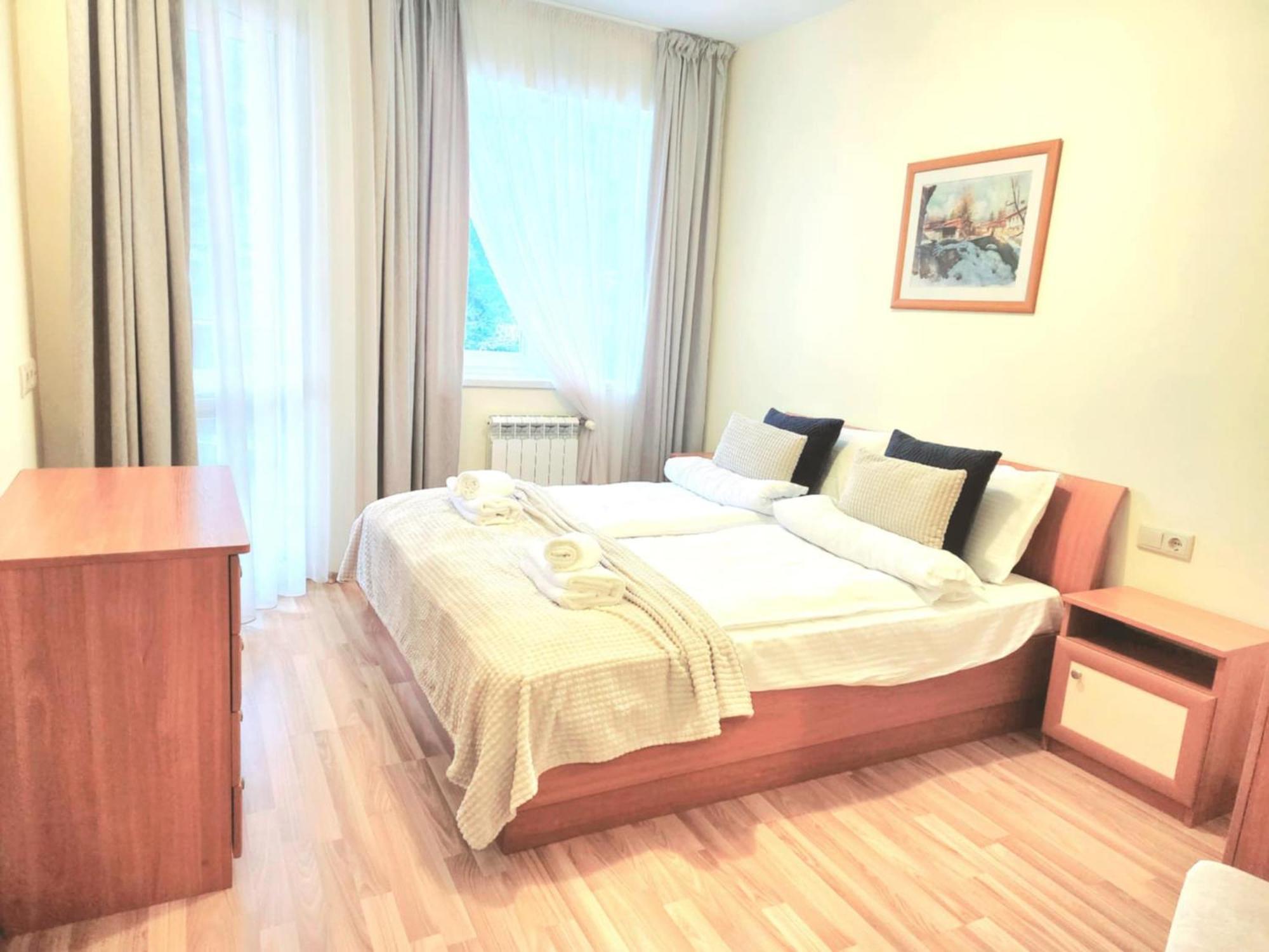 Arboro Royal Plaza Apartment โบโรเวทส์ ภายนอก รูปภาพ